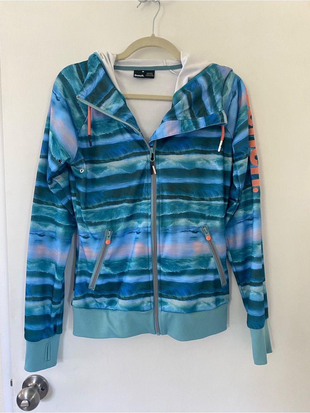 Bench Surfer Hoodie Blue Teal Wave Print Jacket Full Zip Size Small